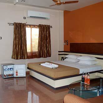 Hotel Shiv Sai, Shirdi 2